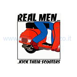 Adesivo Vespa real men kick their scooters!, l=85mm, w=98mm