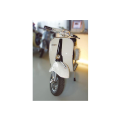 Copristerzo per Vespa 50 Special /Elestart/SR/Sprinter,plastica, mesticato, stemma esagonale